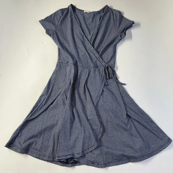 Rolla Coster Navy Stripped Wrap Dress size Small - Picture 2 of 9